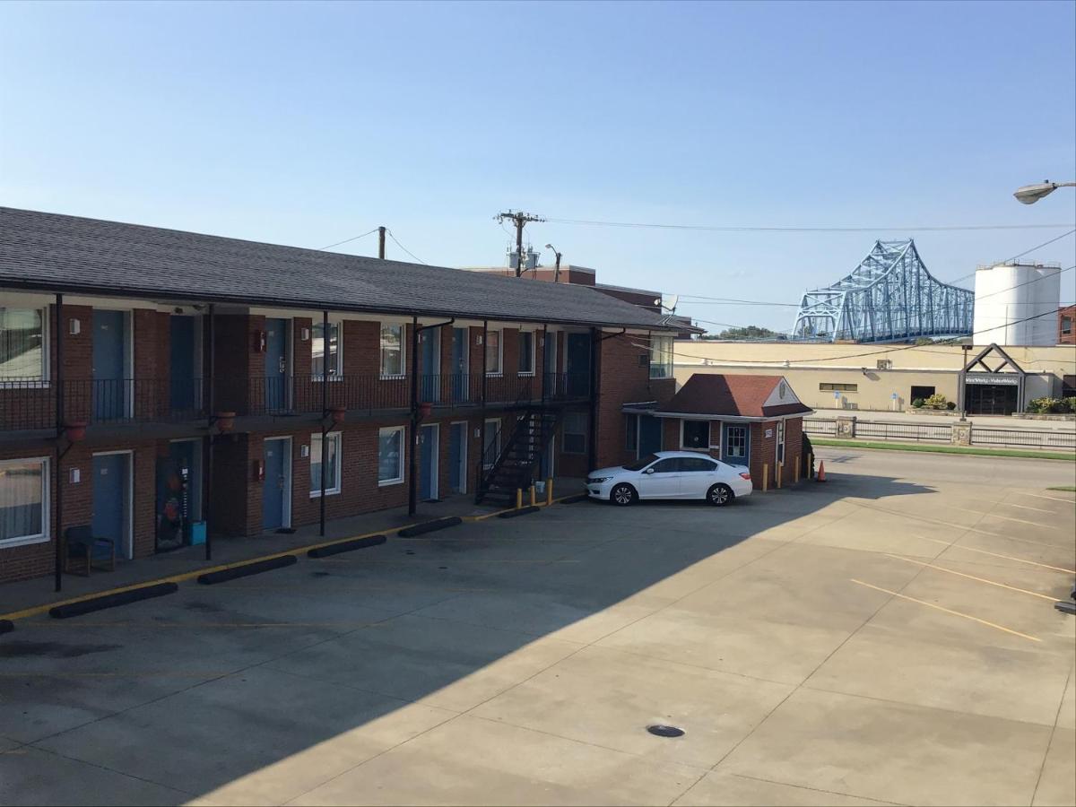 Budget Inn Hotel Owensboro Exterior photo